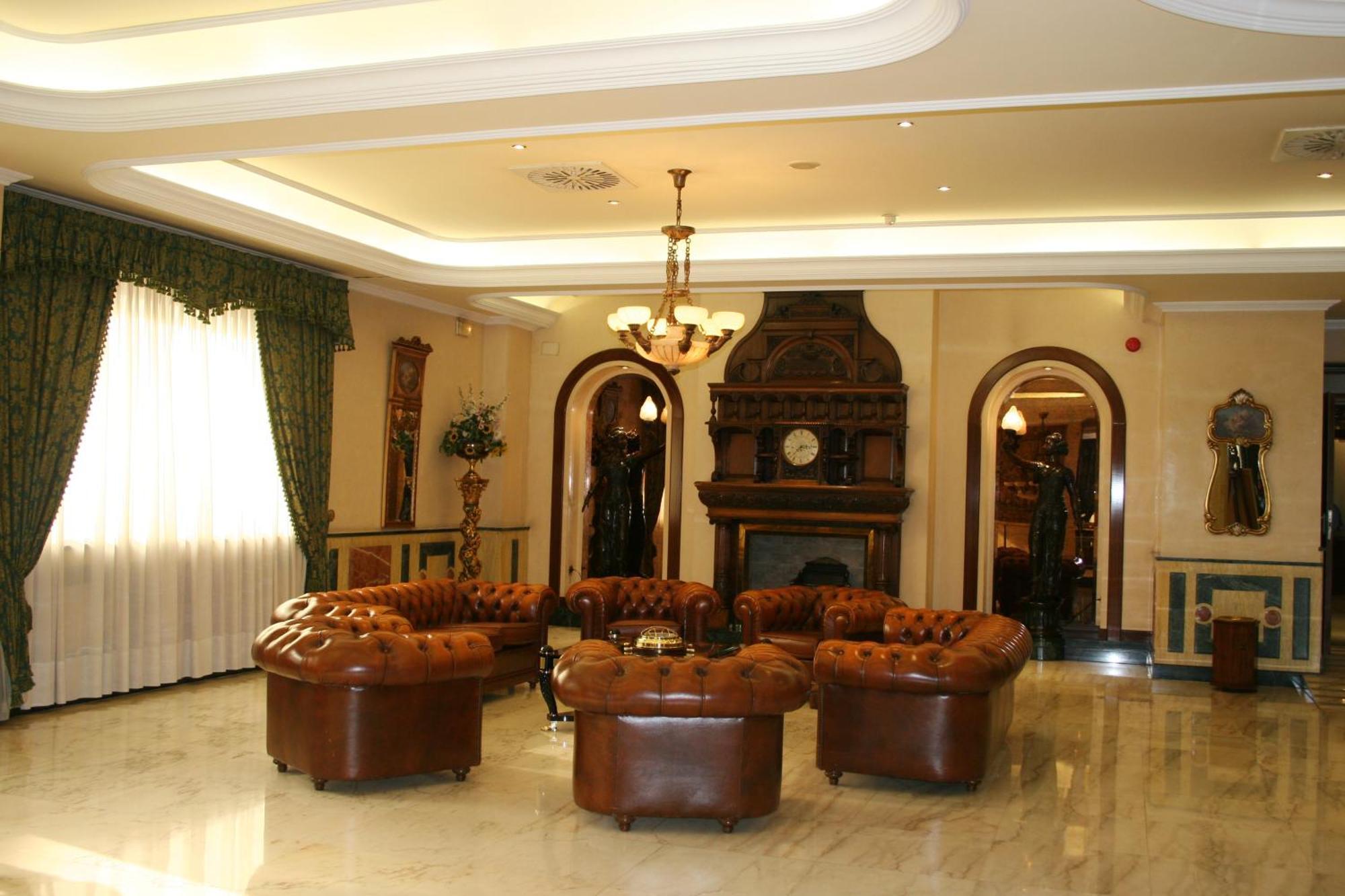 Infanta Cristina Hotel Jaen Interior photo